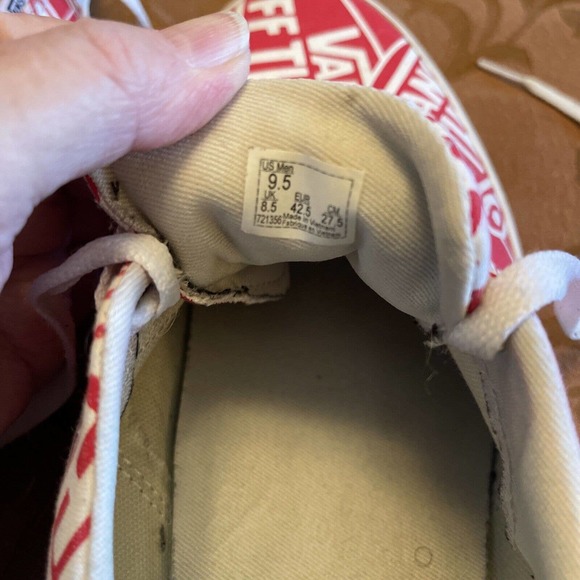 Vans 500714 Classic Old Skool Low Top Red Spell Logo Sneakers Men’s Sz 9.5 - Picture 9 of 13